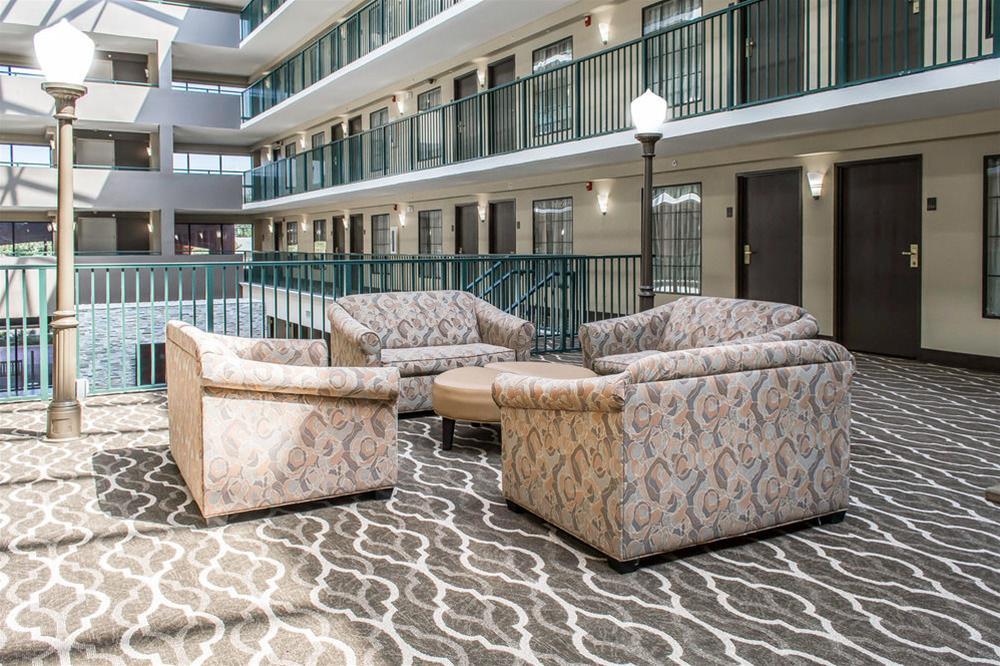 Comfort Suites Near Potomac Mills Woodbridge Exterior photo