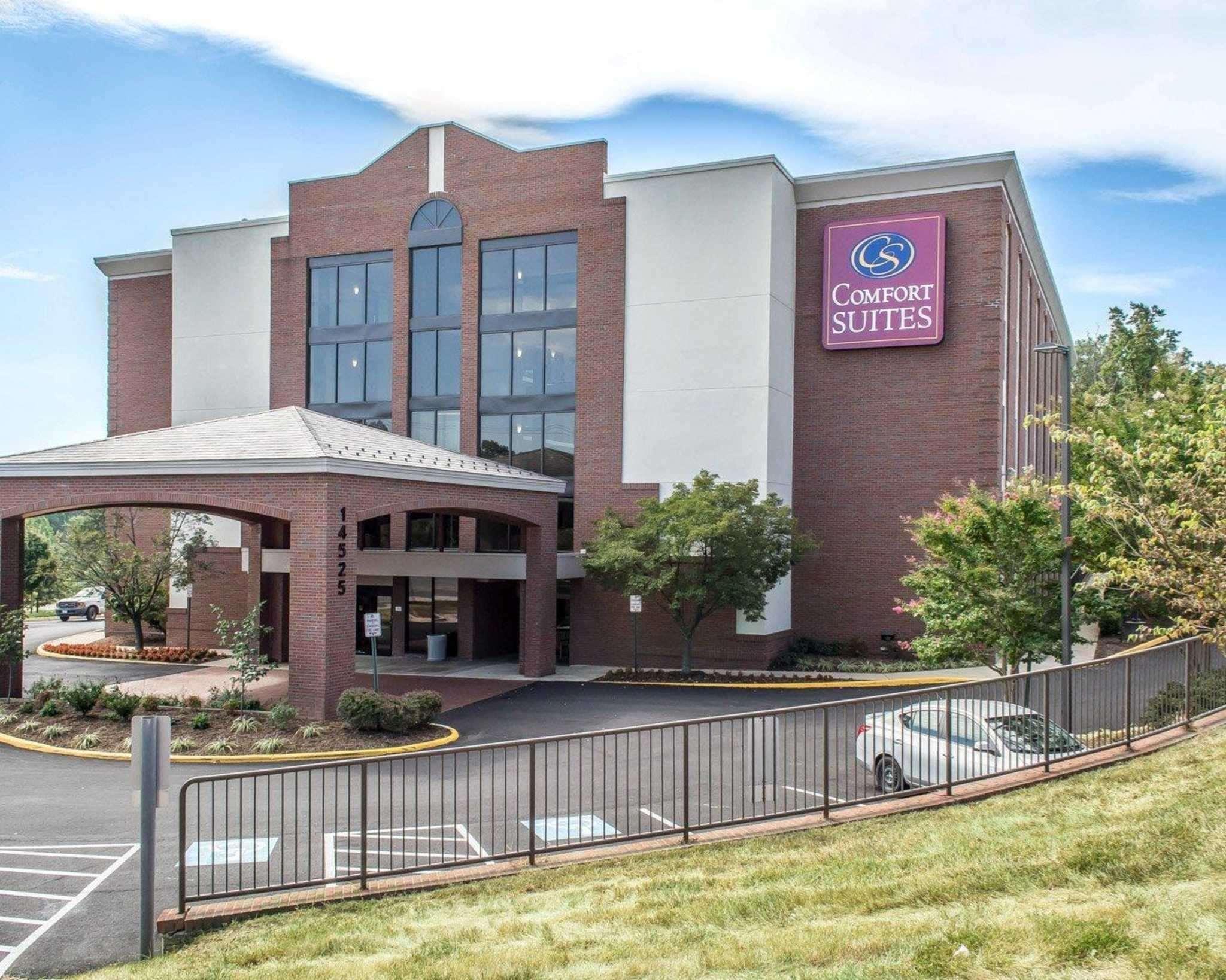 Comfort Suites Near Potomac Mills Woodbridge Exterior photo